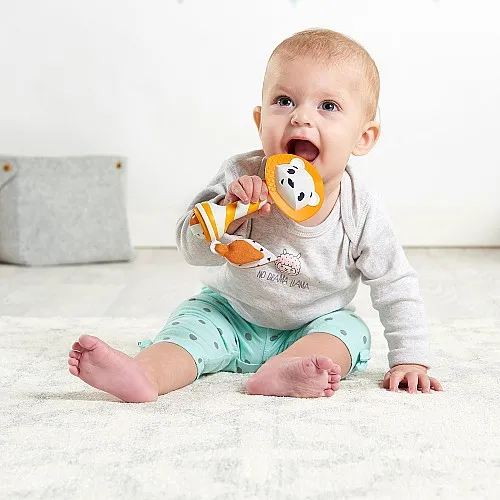 TINY LOVE Дрънкалка-гризалка Leonardo Lion (жълто лъвче), 3м