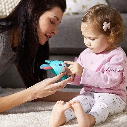 TINY LOVE Интерактивна играчка Чудни приятели Thomas (синьо зайче), 12м