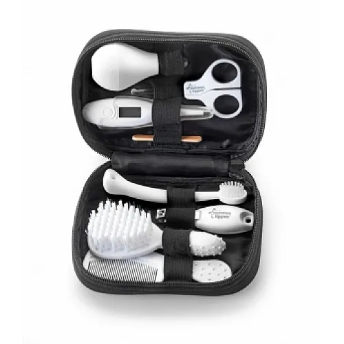 Tommee Tippee    Хигиенен комплект 