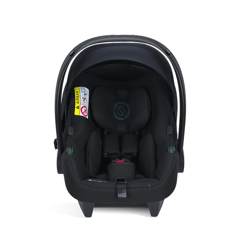 Avionaut Cosmo 2.0 SMART 2025 столче за кола BLACK