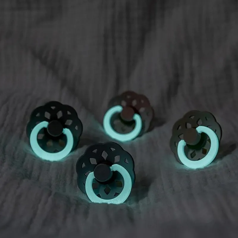2бр. биберони Bibs Colour, Iron Glow/ Baby Blue Glow, 6-18м