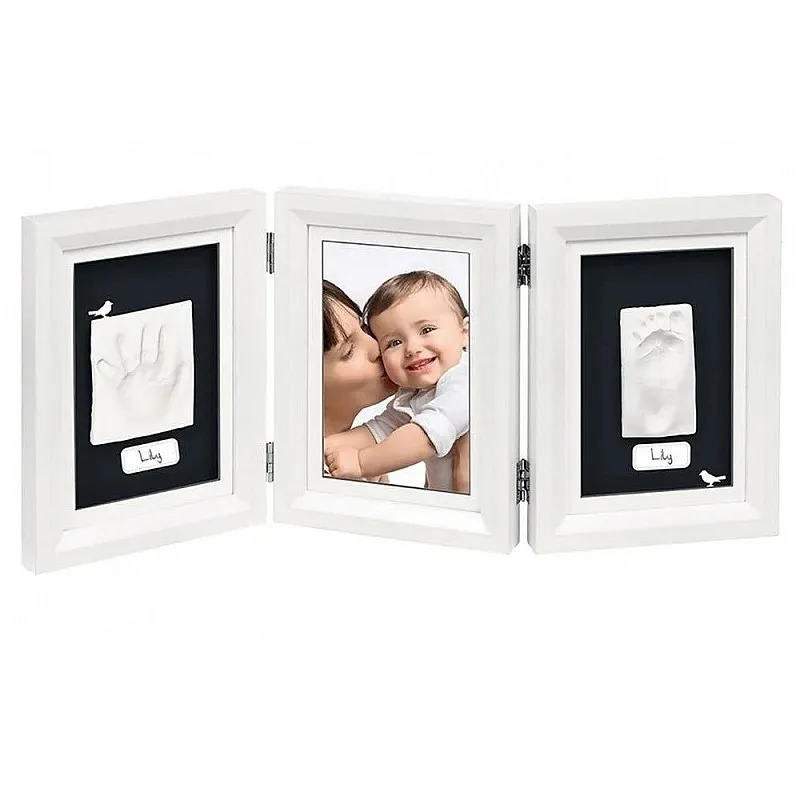 Самостоятелно стояща Дървена фото рамка от 3 части, за 2 отпечатъка и снимка My Baby Touch от серията Timeless Classic на Baby Art, бяла с бяло паспарту