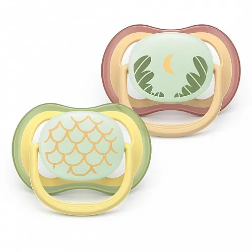 2 броя светещи в тъмното, ортодонтски силиконови залъгалки Philips AVENT SCF376/27 Ultra Air NightTime, 0-6м, с картинки, в кутия за стерилизиране