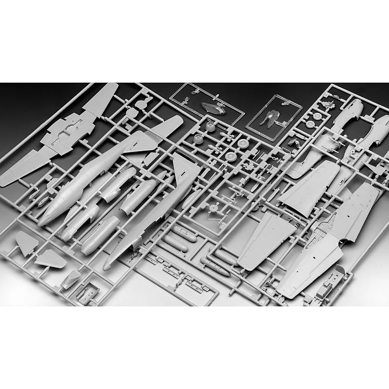 Комплект сглобяеми модели, Revell, Изтребители Messerschmitt Me262 - P-51B Mustang, 111 части