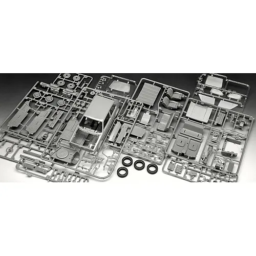 Сглобяем модел, Revell, Подаръчен комплект 50 години VW Golf 1 GTi, 121 части