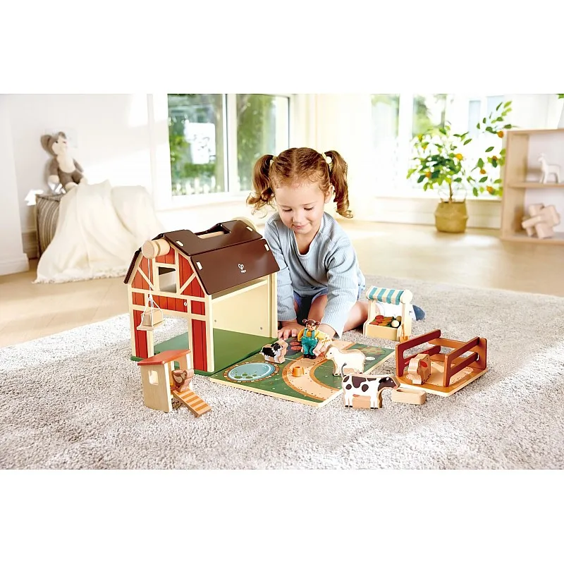 Дървен комплект, Hape, Ферма, 33 части