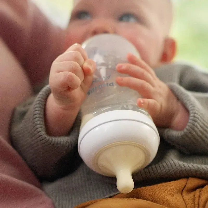 Комплект от 2 бр. Биберони без протичане Philips AVENT Natural Response SCY961/02 Поток 1, 0м