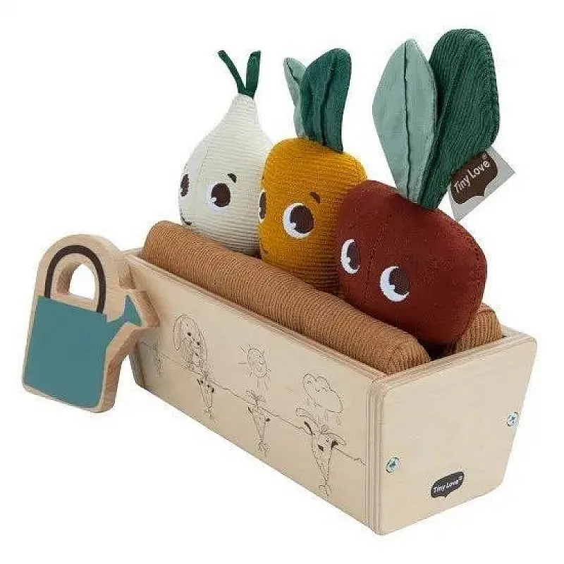 Еко Kомплект Моята Първа Градина от серията Garden of Adventures на Tiny Love, с 3 памучни играчки-плодчета и дървено сандъче, 18м+